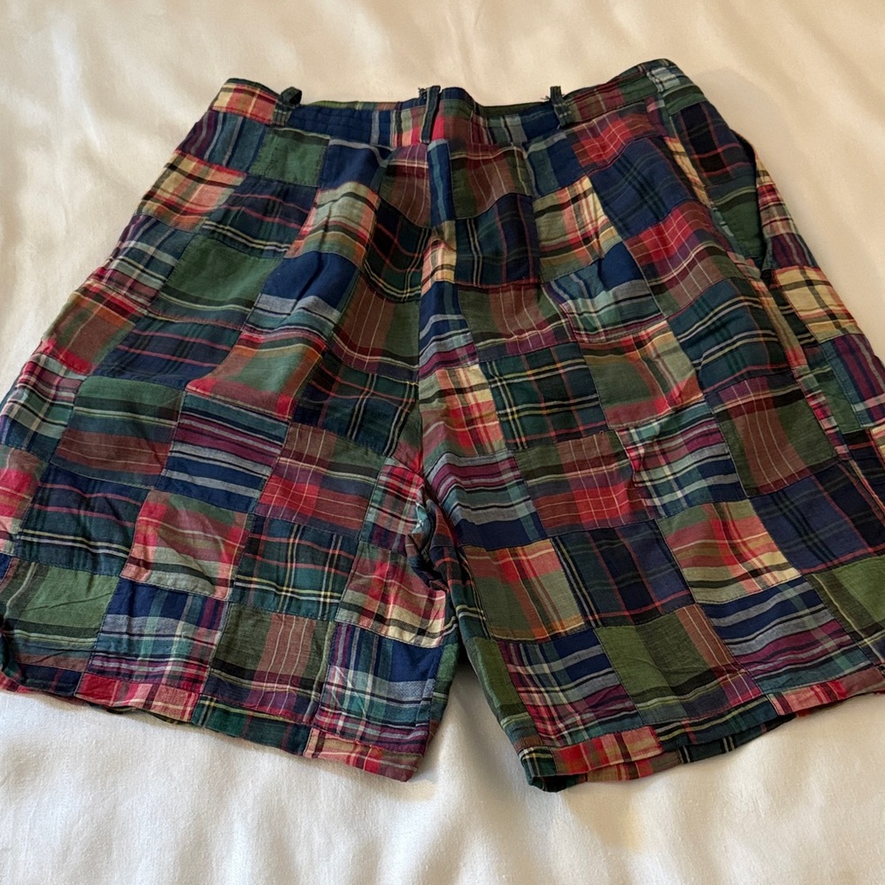 Colorful Plaid Women's Shorts - Picture 2 of 4
